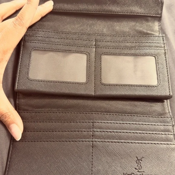 Yves Saint Laurent Black Wallet with Gold Logo - Picture 2 of 3